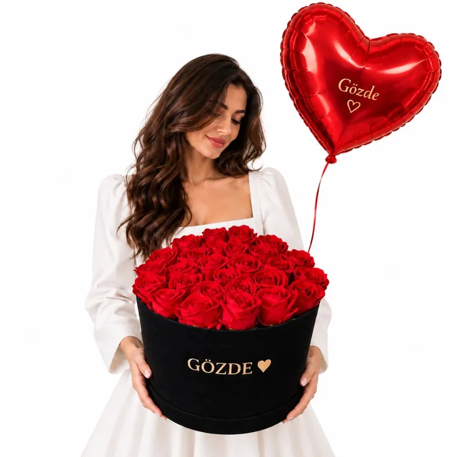 Siyah Kadife Kutuda Kırmızı Güller & Kırmızı İsim Yazılı Uçan Balon
